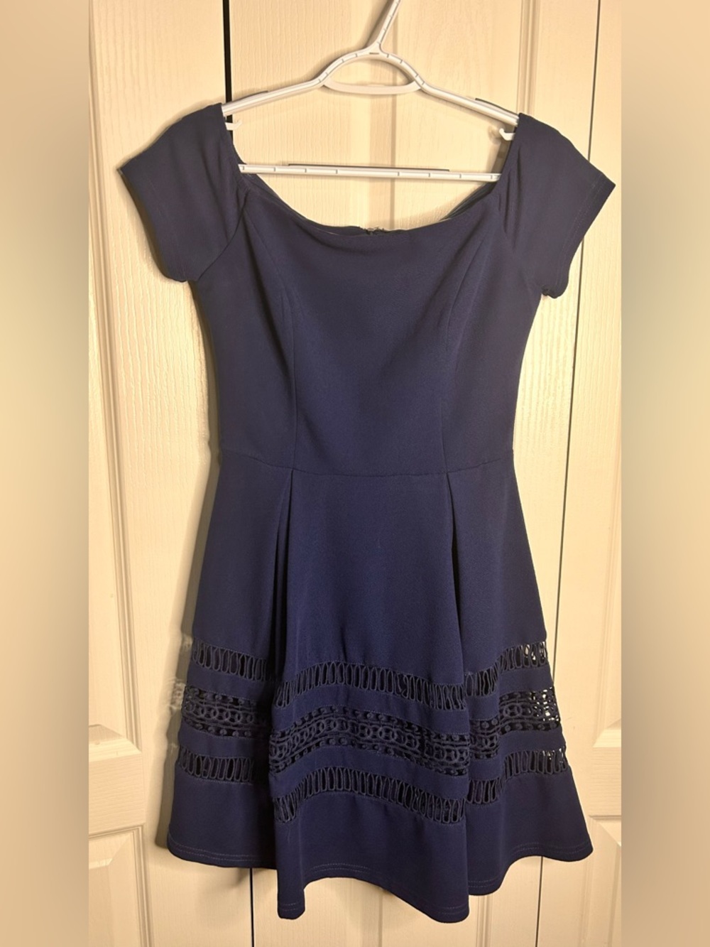 Francesca's Collection Women’s‎ Size Small Off Shoulder Blue Pleated Mini Dress